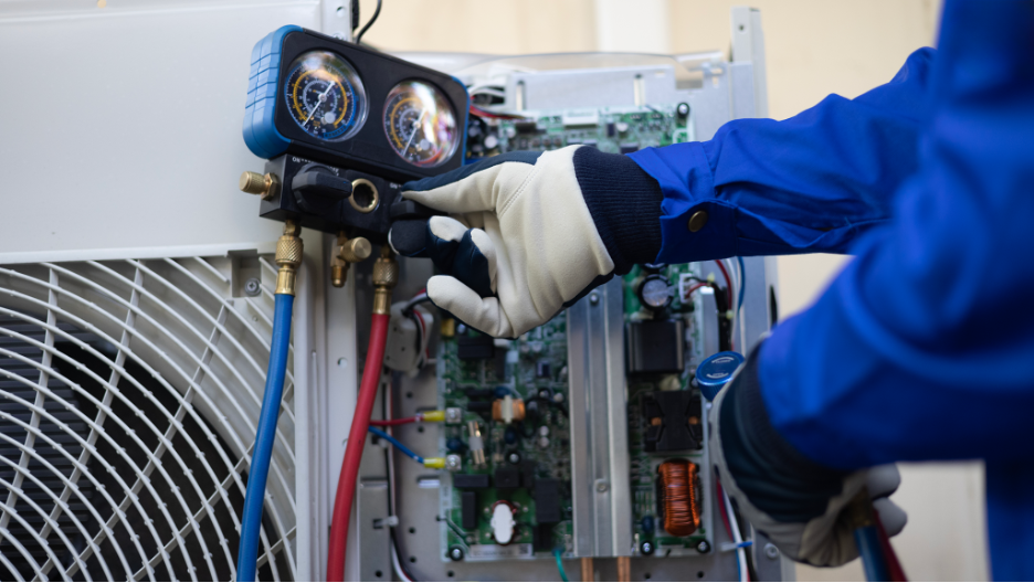 Why Is My AC Running but Not Cooling My Home? Insights from an AC Repair Company in Lisle, Illinois